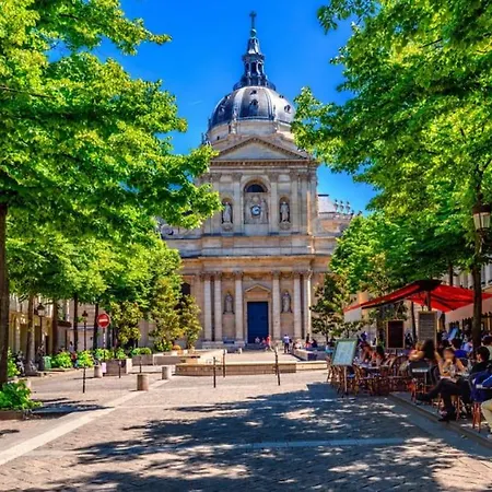 Enchanting Retreat In The Heart Of The Latin Quarter - Entire For Yourself Appartamento *